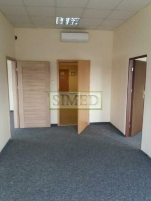 Biuro 5 pok. ,ochrona,monitoring,parking