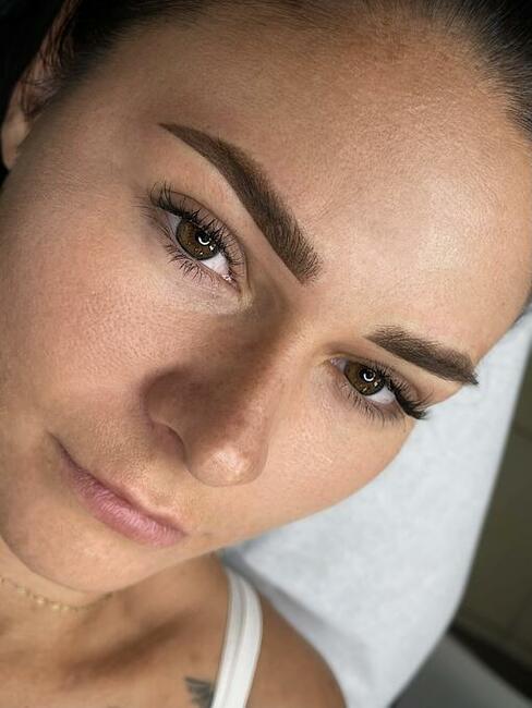 Makijaż Permanentny Brwi, Usta, Kreski, Modelowanie ust