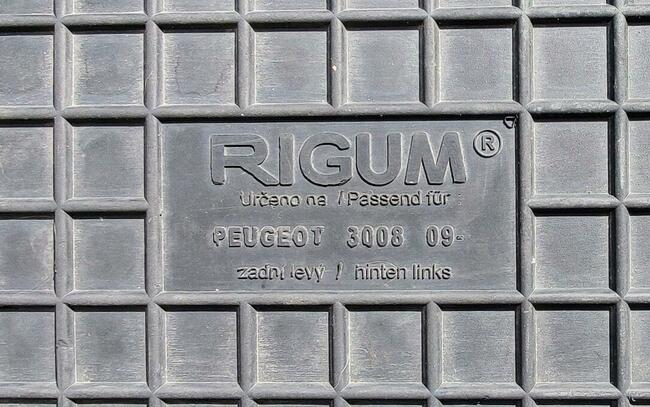 Dywanik Peugeot 3008 09 KOMPLET JAK NOWE GUMOWE CZESKIE CZAR