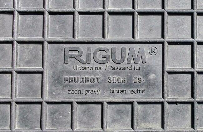 Dywanik Peugeot 3008 09 KOMPLET JAK NOWE GUMOWE CZESKIE CZAR