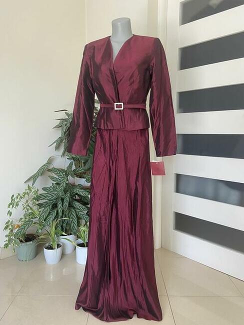 Elegancki komplet sukienka marynarka spódnica