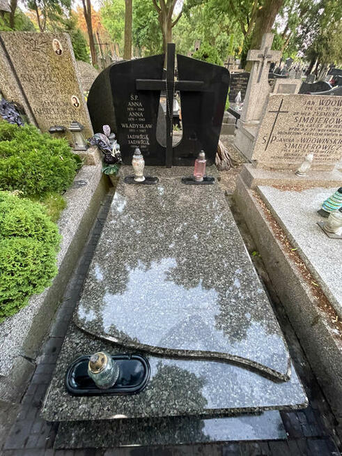 Sprzątanie grobów - Opieka nad grobami AdaPol
