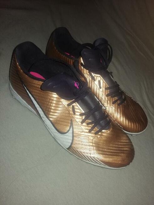 Nike żwirówki rozmiar 41 męski