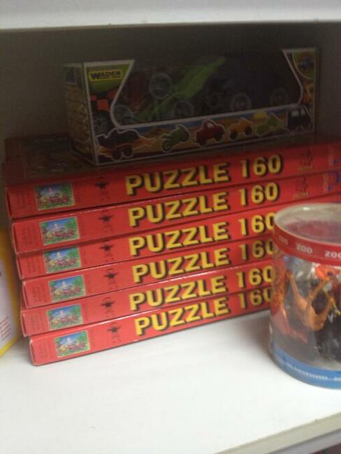 książeczki do angielskiego, zabawki, puzzle, rakietki