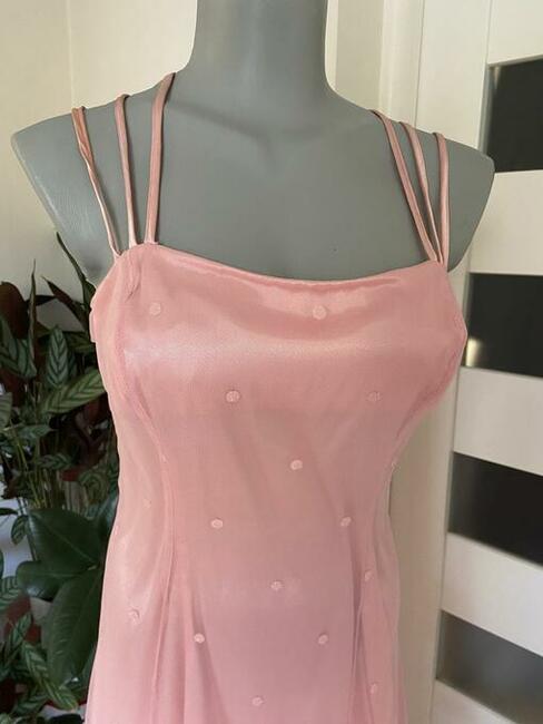 Lekka zgrabna sukienka weselna 36-38