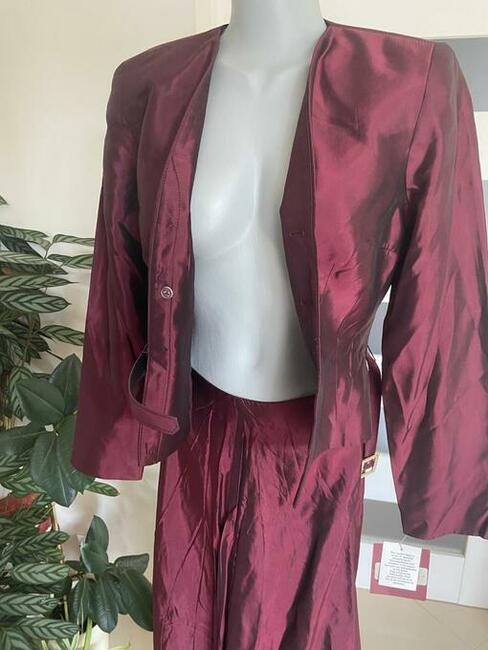 Elegancki komplet sukienka marynarka spódnica