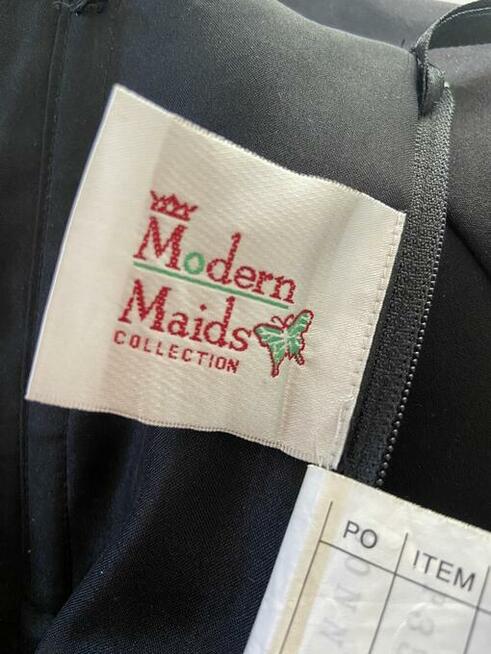 Wytworna czarna wieczorowa suknia Modern Maids