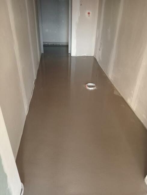 Wylewki samopoziomujące-Mikrocement --Montaż podłóg od A do