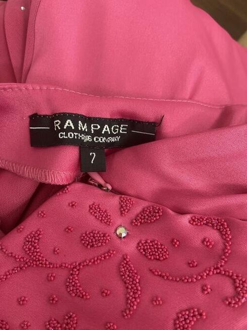 Cudna sukienka marki RAMPAGE