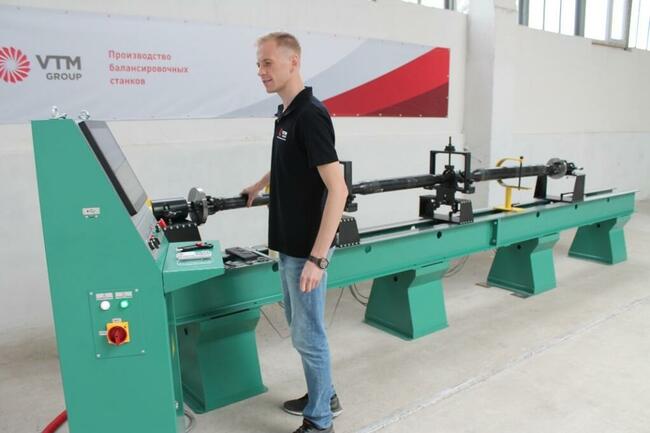 Wyważarka do wałów napędowych VTM-74