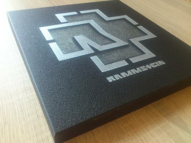 RAMMSTEIN logo grawerowane na blasze Rękodzieło