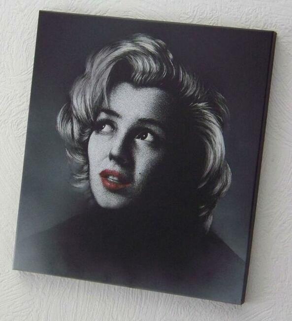 Marilyn Monroe Obraz ręcznie rzeźbiony... Grawerka