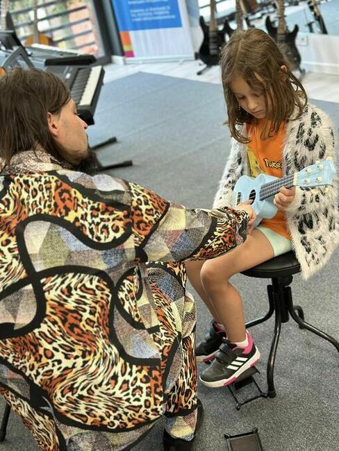 Gitara - lekcje, korepetycje, nauka gry, z dojazdem,