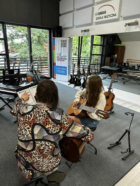 Gitara - lekcje, korepetycje, nauka gry, z dojazdem,