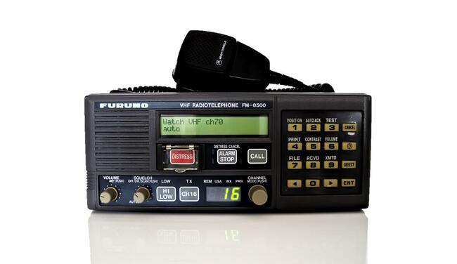 Radiotelefon morski FURUNO FM-8500 Marine Radio Transceiver