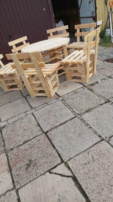 Meble ogrodowe z palet