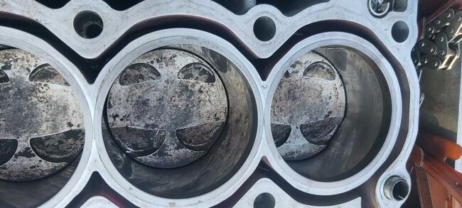 Peugeot Citroen DS Mini BMW 1,6VTI 120KM MB GU31