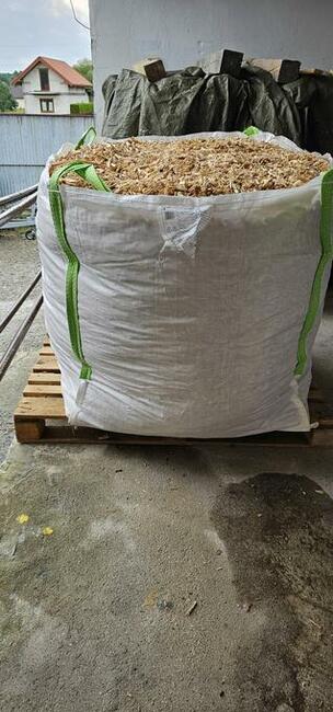 Zrębka sosnowa bez kory