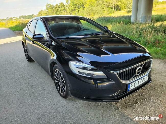 Volvo V40 2.0 D 120km