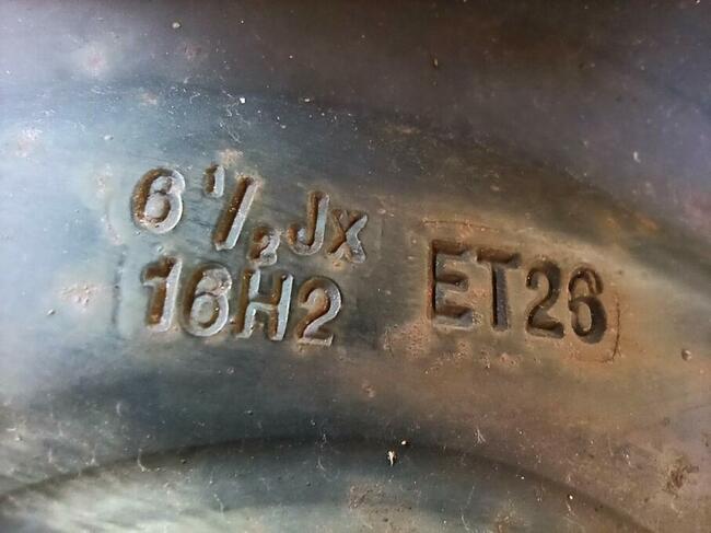 Citroen C4 picasso FELGA 16 stalowa 4x108 et26 6,5j 2160717