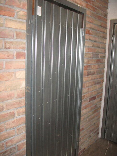 Drzwi piwniczne, do piwnic metalowe, stalowe, ocynkowane