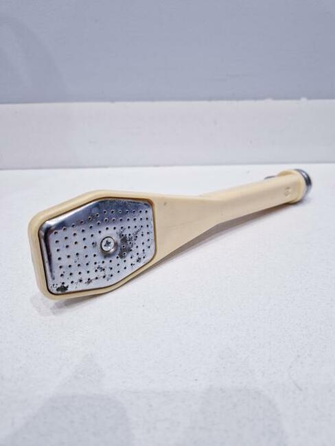 Stara słuchawka prysznicowa z prl-u