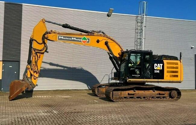 KOPARKA GASIENICOWA CAT 324 E Caterpillar z roku