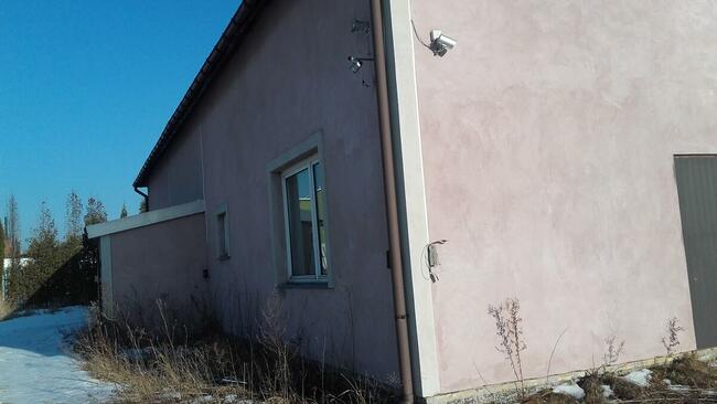 Budynek 260m2 I Plac Na Wynajem Na Usługi Waleriany 23