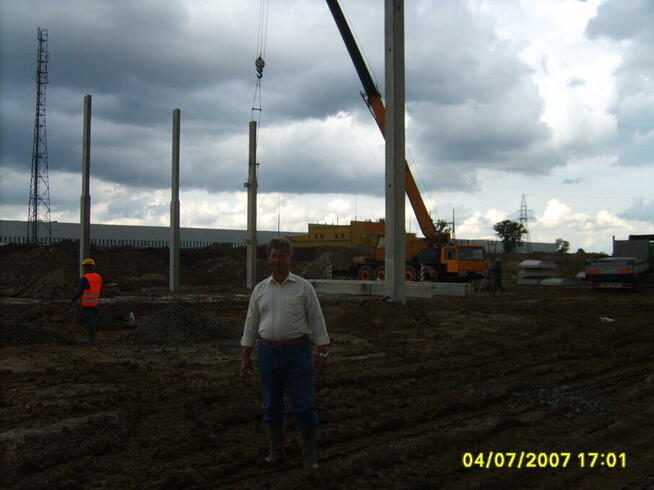 Poszukuję pracy przy budowie hal logistycznych