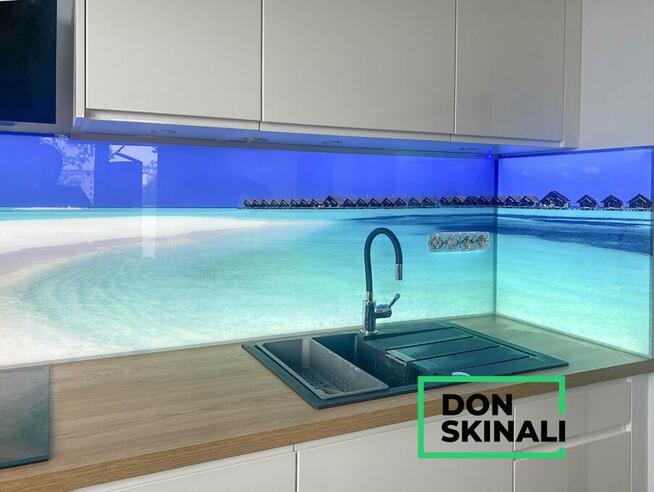 Twoje idealne wnętrze z naszymi panelami szklanymi