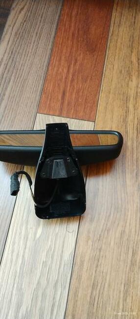 Lusterko wewnętrzne