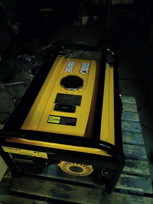 Generator prądu 4500W rozruch z kluczyka 6,5 Km AVR Stanley