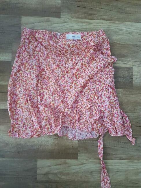 Sprzedam szpilki sukienki