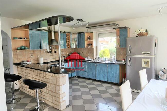 piękny dom w Kunicach