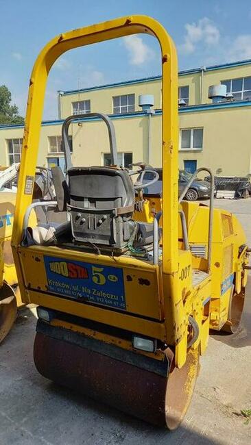 Walec wibracyjny tandem Stavostroj VH310, rok prod. 2001