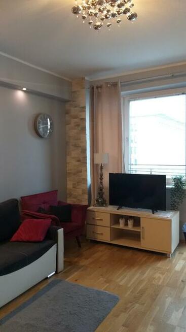 BEZP. Cena z czynszem, 2 pok. Marszałkowska, Metro Centrum !