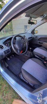 Samochód osobowy Ford Fiesta MR 06 2006 r