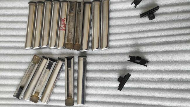 Rover 75 listwy ozdobne chromowe od klamki + spinka