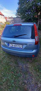 Samochód osobowy Ford Fiesta MR 06 2006 r