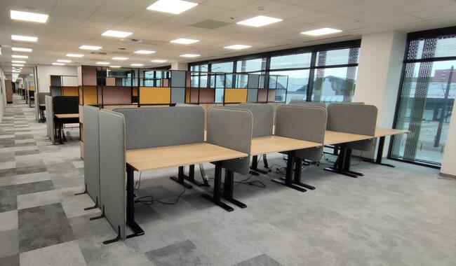 Montaż mebli biurowych. Kompleksowo z doświadczeniem!