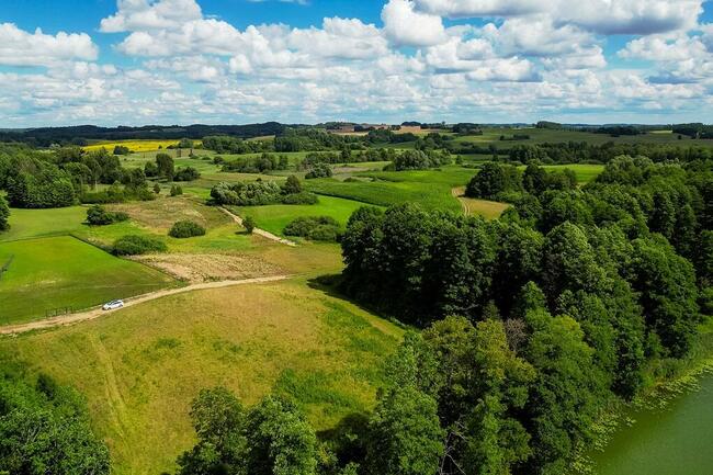 Działki w otoczeniu lasu oraz z dostępem do jeziora