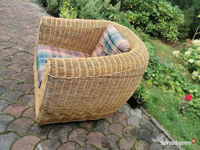 Piękny wygodny komfortowy Fotel Klubowy Jasny RATTAN