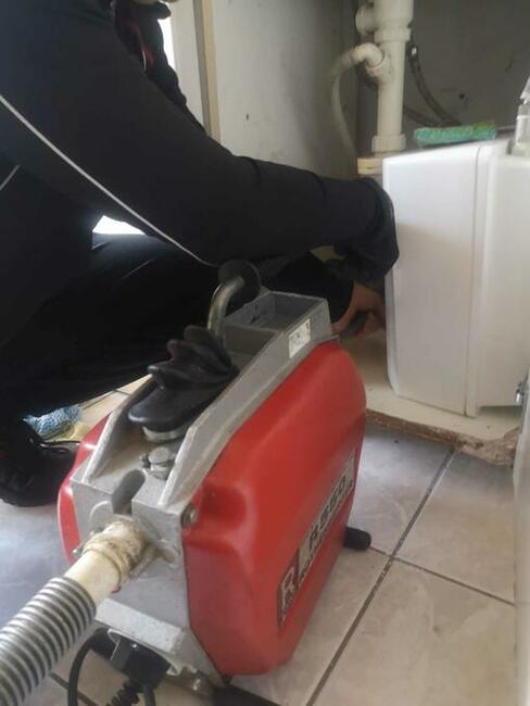 7 dni w tygodniu udrażnianie rur przepychanie kanalizacji