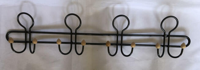 Wieszak uniwersalny 8 haczyków.