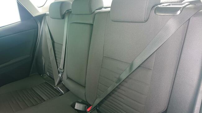 Toyota Auris Hybryda