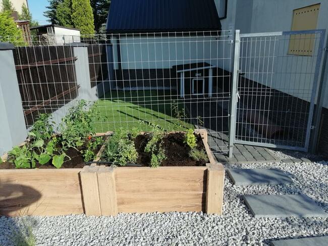 Warzywniki podwyższane, betonowe trwałe w przystępnej cenie.