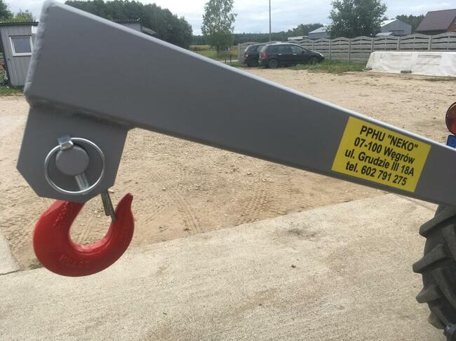 Podnośnik ładowacz do lasu na tył ciągnika