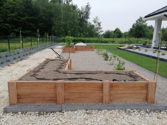 Warzywniki podwyższane, betonowe trwałe w przystępnej cenie.