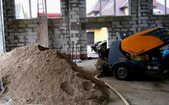 POSADZKI WYLEWKI MASZYNOWE