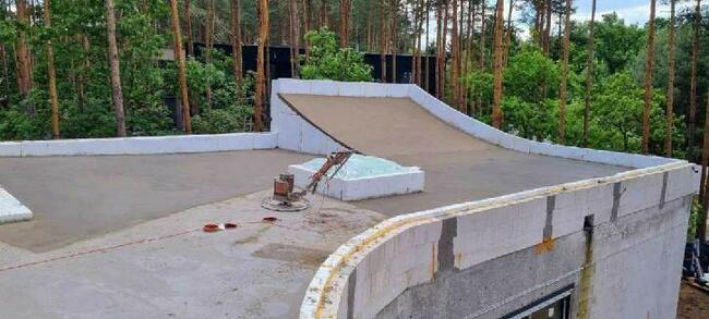 POSADZKI WYLEWKI MASZYNOWE